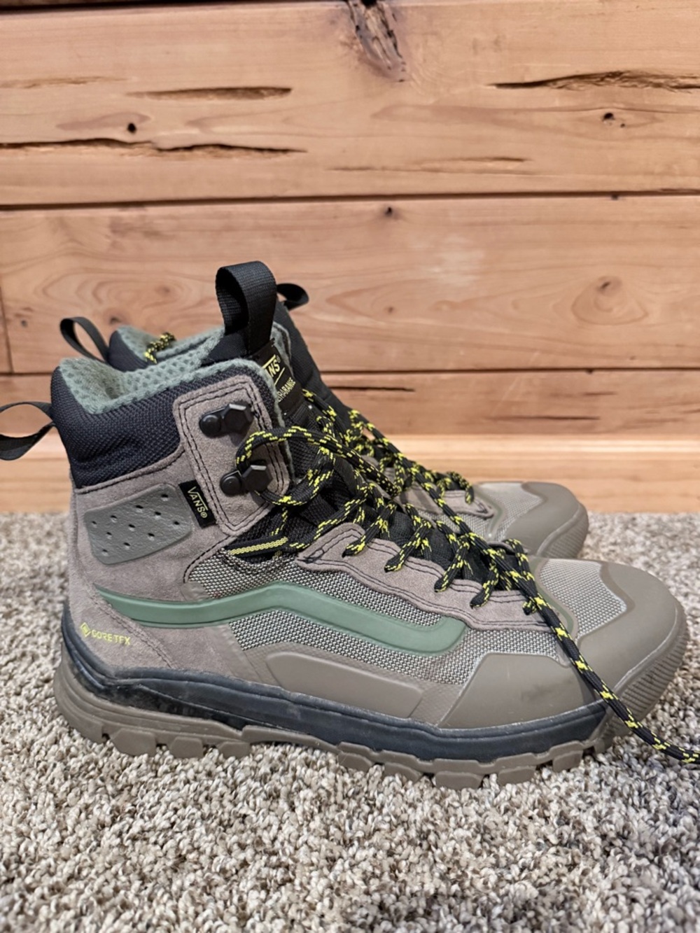 Vans UltraRange EXO Hi GORE-TEX MTE-3